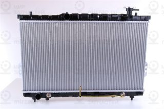 Радиатор охлаждения двигателя NISSENS 67030