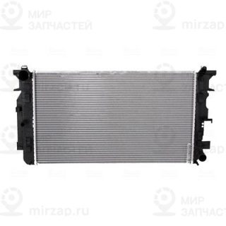 Радиатор охлаждения двигателя NISSENS 67156A