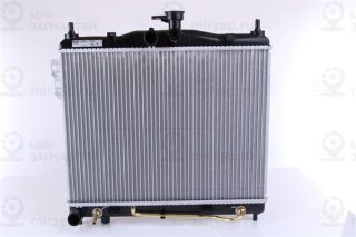 Радиатор охлаждения двигателя NISSENS 67487