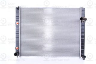 Радиатор охлаждения двигателя NISSENS 68091