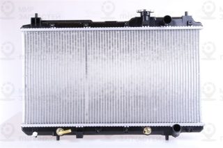 Радиатор охлаждения двигателя NISSENS 681021