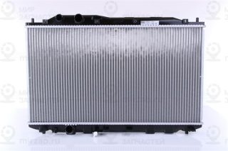 Радиатор охлаждения двигателя NISSENS 68143