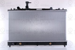 Радиатор охлаждения двигателя NISSENS 68508