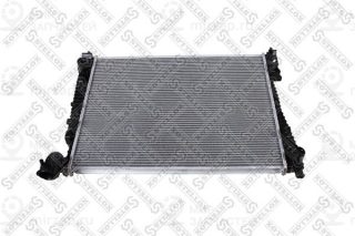 Радиатор охлаждения двигателя STELLOX 1026888SX