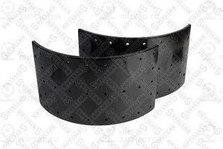 Комплект тормозных колодок STELLOX 8502572SX