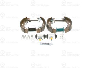 Комплект тормозных колодок BOSCH 0204114654