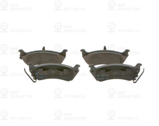 Комплект тормозных колодок (дисковый тормоз) BOSCH 0986424648