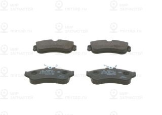 Комплект тормозных колодок (дисковый тормоз) BOSCH 0986461147