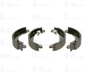 Комплект тормозных колодок BOSCH 0986487628