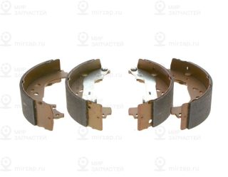 Комплект тормозных колодок BOSCH 0986487667