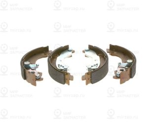 Комплект тормозных колодок BOSCH 0986487669