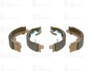 Комплект тормозных колодок BOSCH 0986487673