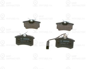 Комплект тормозных колодок (дисковый тормоз) BOSCH 0986494025