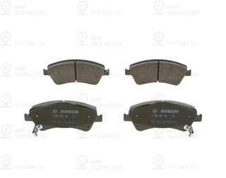 Комплект тормозных колодок (дисковый тормоз) BOSCH 0986495106