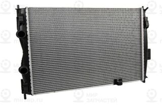 Радиатор охлаждения двигателя STELLOX 1026589SX