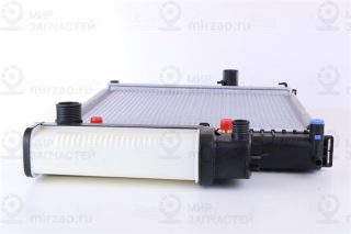 Радиатор охлаждения двигателя NISSENS 60709A