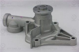 Насос водяной (охлаждение двигателя) GMB GWM17A