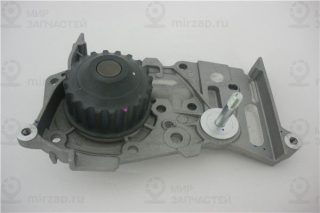 Насос водяной (охлаждение двигателя) GMB GWR15A