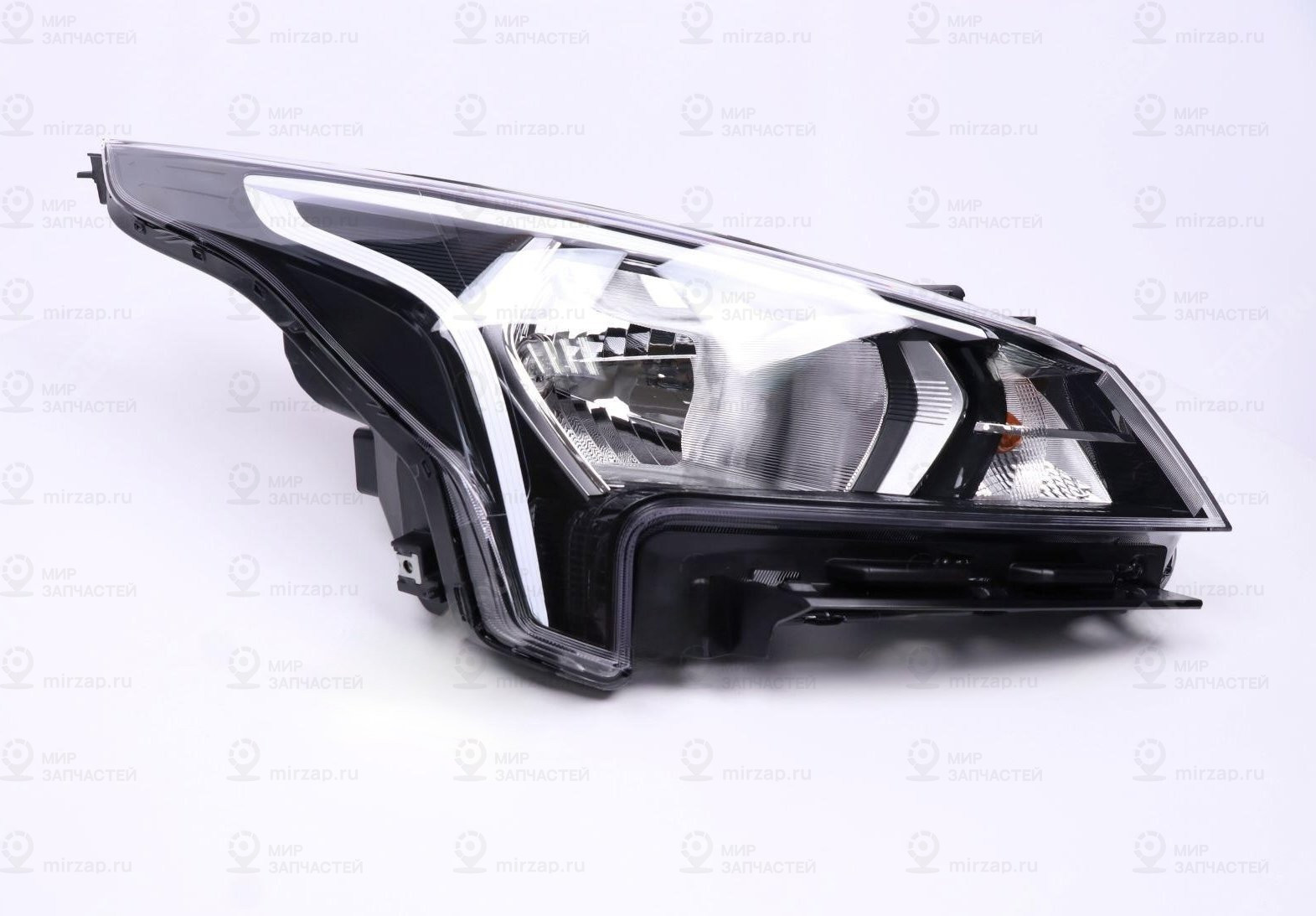 Запчасть HYUNDAI 92102H0500