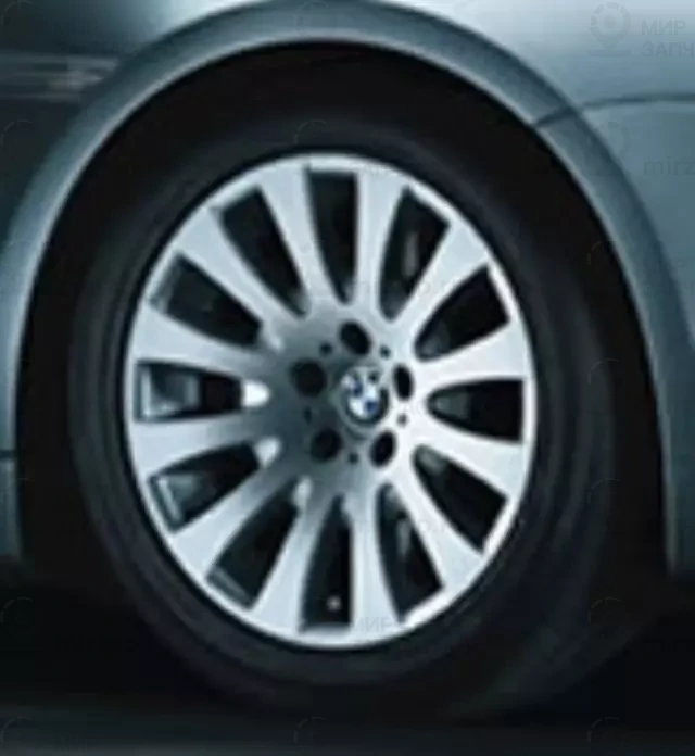 дисковое колесо легкосплавное 8JX18     ET:14
 BMW 36116758777