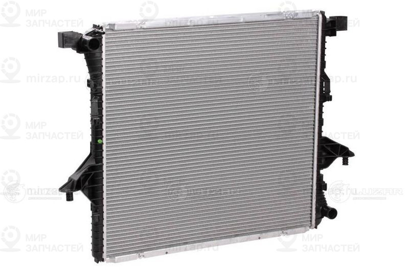 Радиатор, охлаждение двигателя LUZAR LRC182H