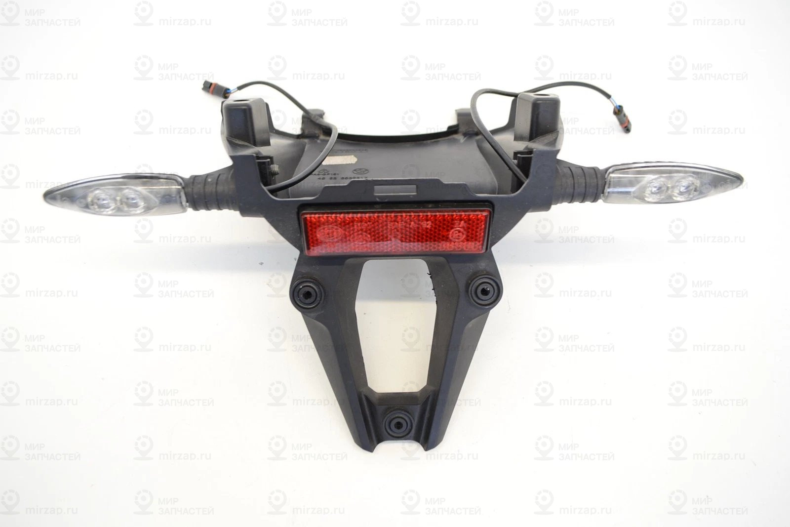 Кронштейн для номерного знака
 BMW 46628532317