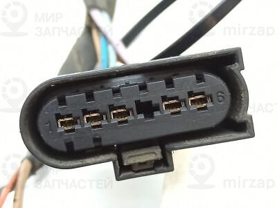 Электр. гнездовая колодка
 Mercedes-Benz A0235455226