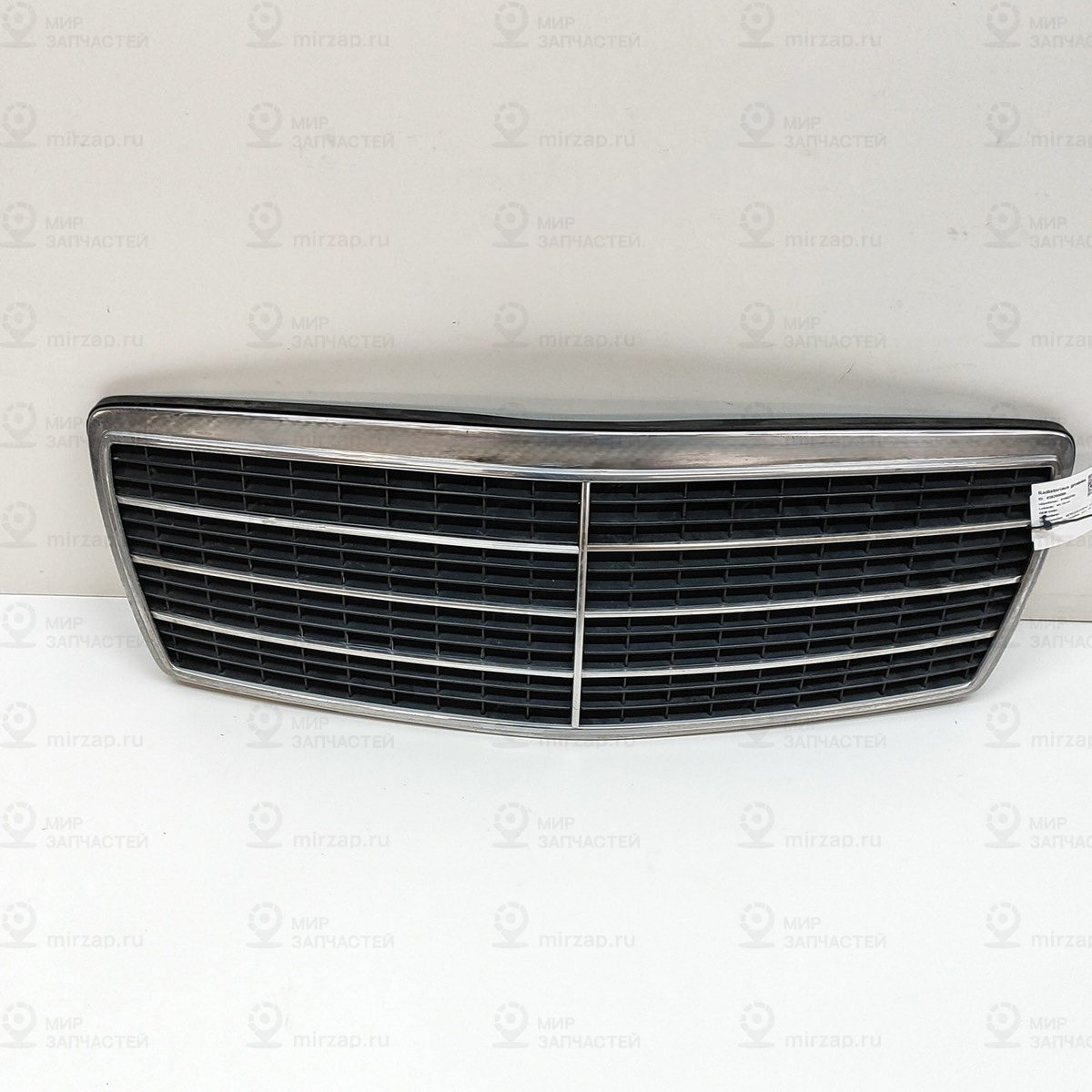 Обшивка
 Mercedes-Benz A1408800683