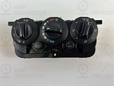 Запчасть Mercedes-Benz A1638300185