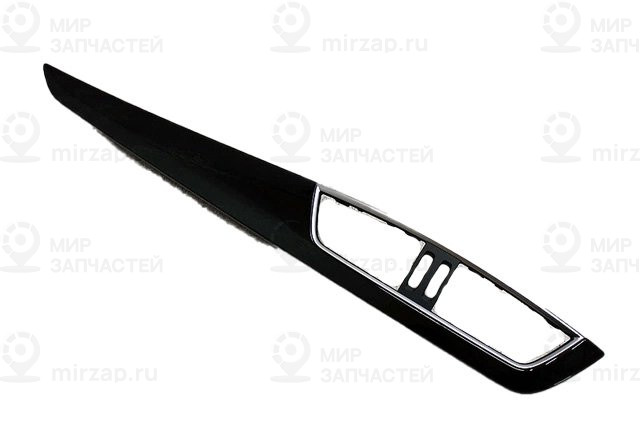 Декоративная накладка
 Mercedes-Benz A2046801771