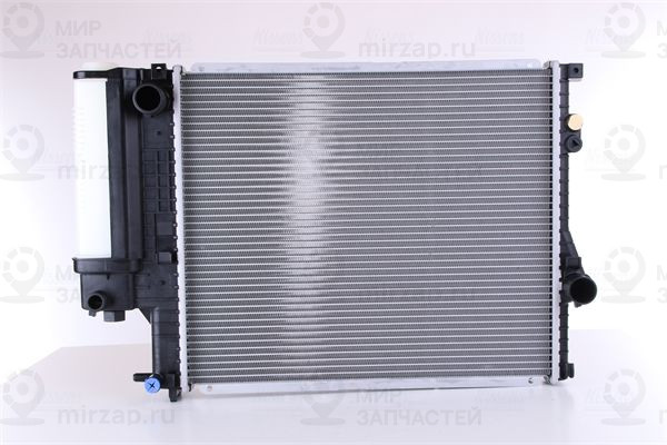 Радиатор, охлаждение двигателя NISSENS 60607A