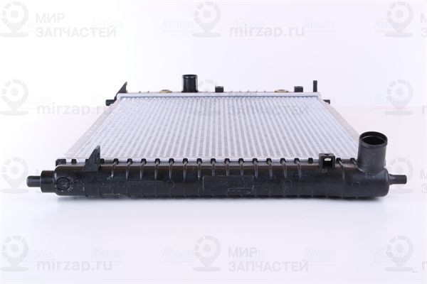 Радиатор, охлаждение двигателя NISSENS 61637