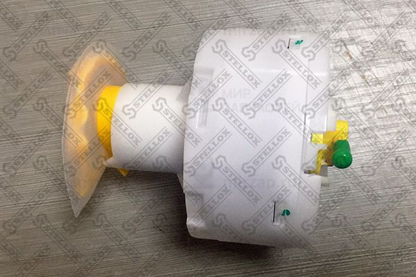 Топливный насос STELLOX 1001683SX