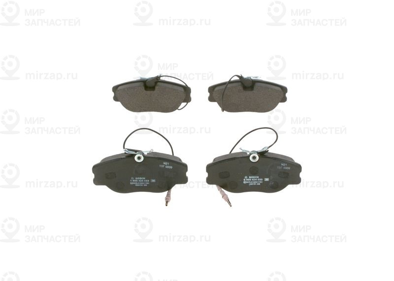 Комплект тормозных колодок, дисковый тормоз BOSCH 0986424033