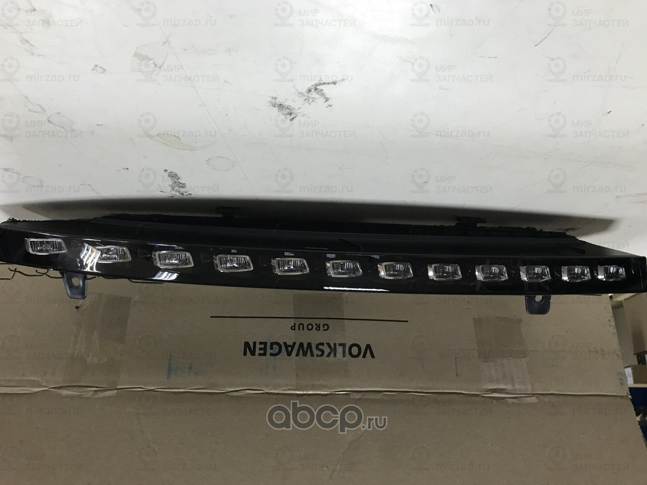 Запчасть VAG 4L0953042D