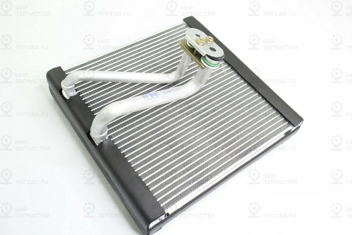 испаритель с расширительным ! заменен на 5Q1816100A
 VAG 5Q1820102D