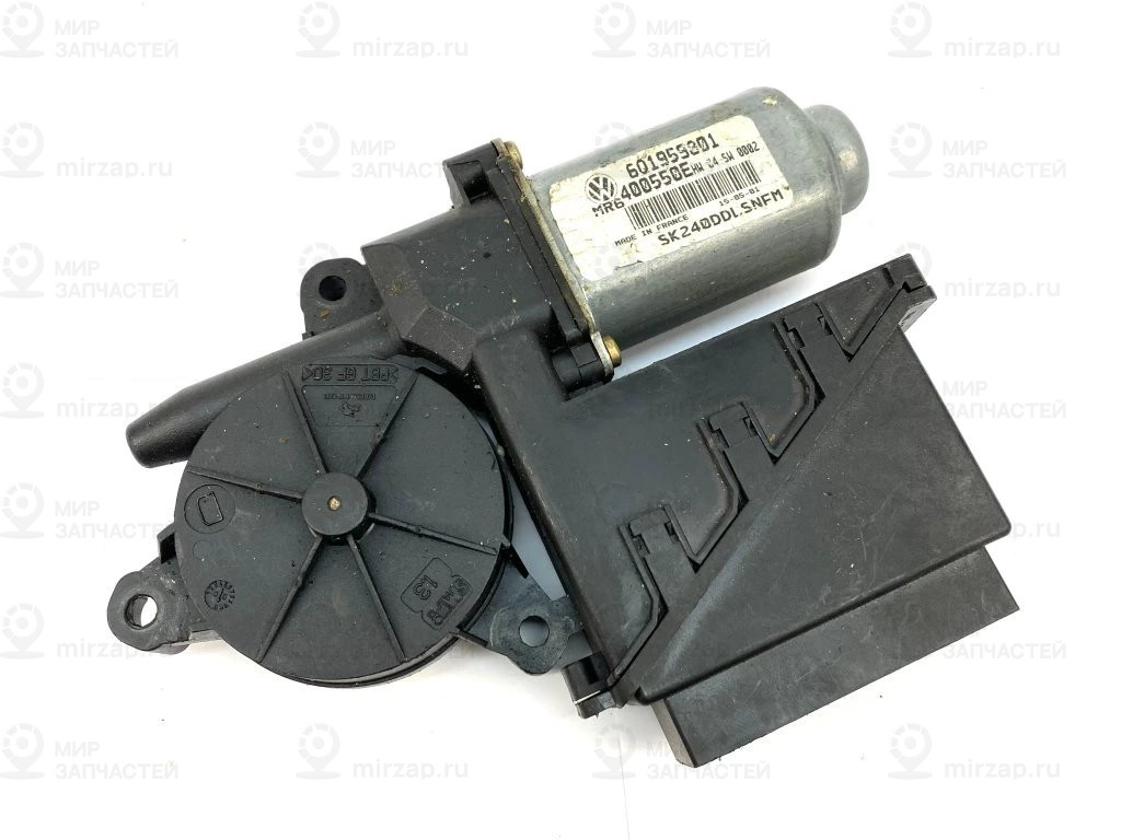 Эл.двигатель стеклоподъёмника
 VAG 6Q1959801A
