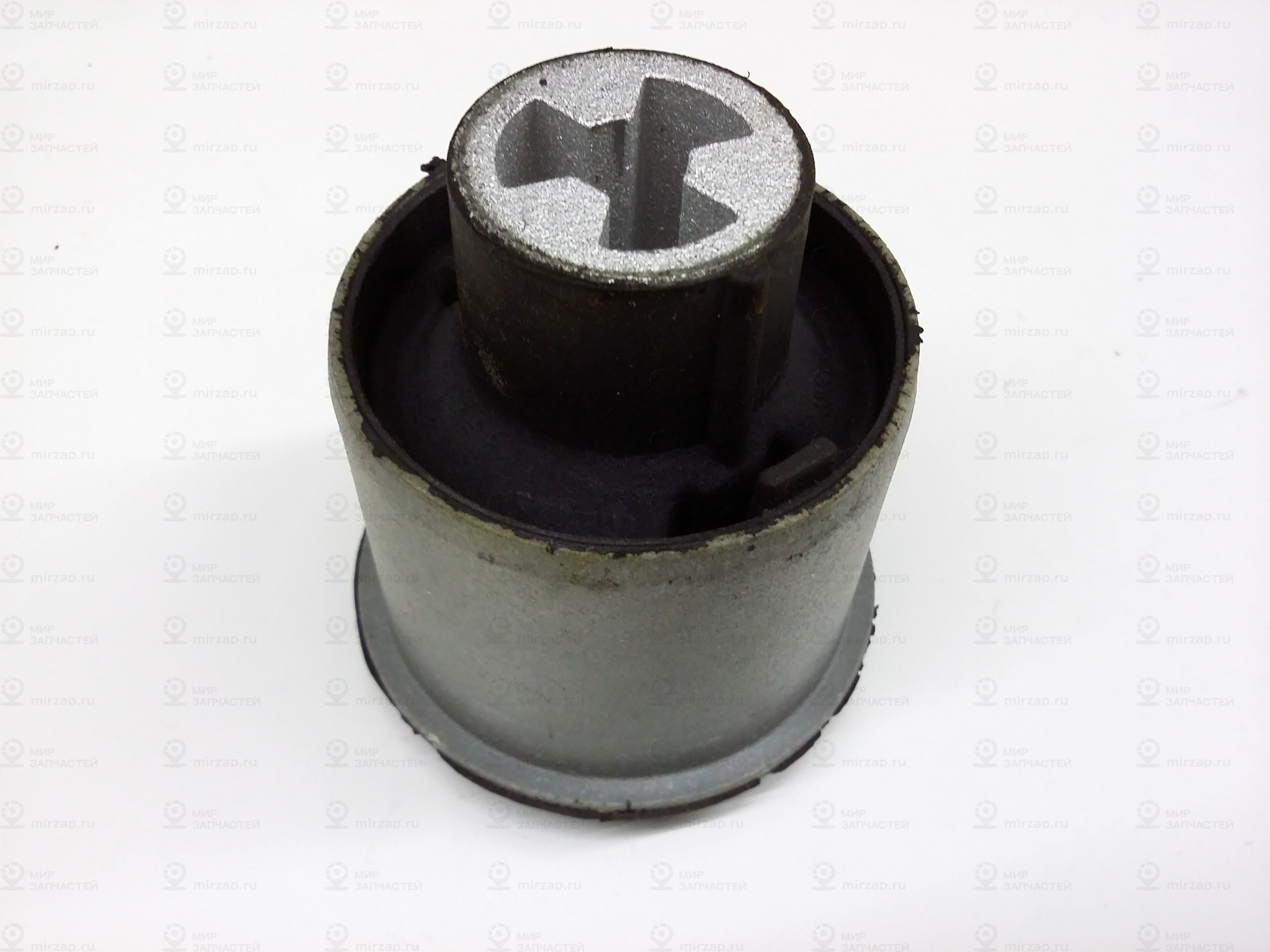 Cайлент-блок
VAG 6R0501541A