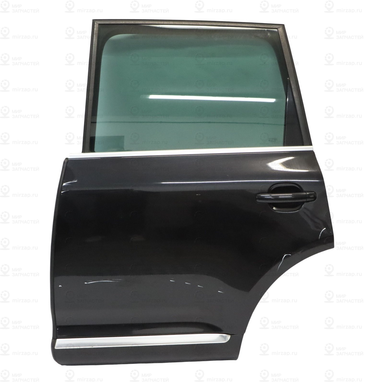 Дверь
 VAG 7L0833055M