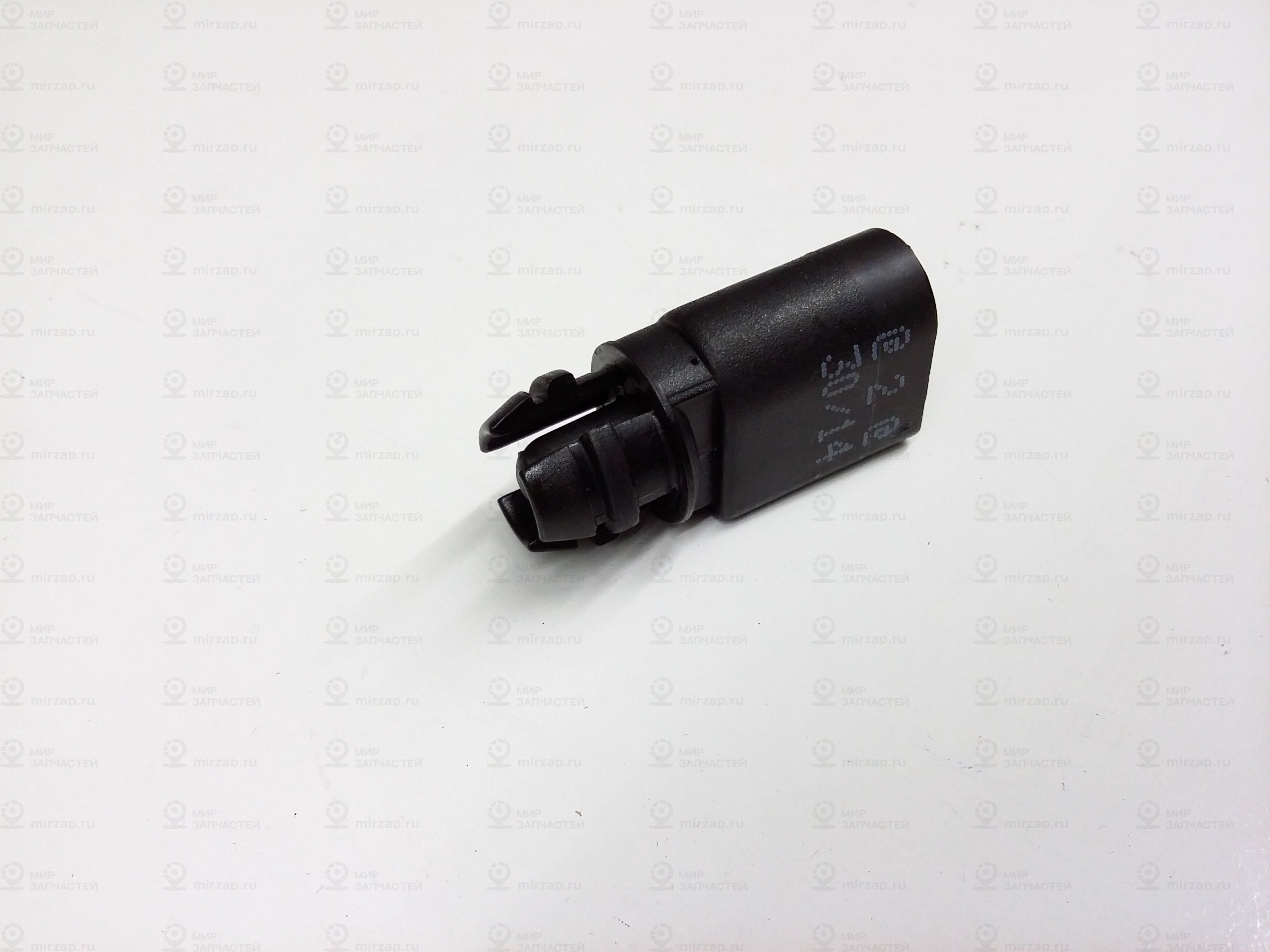 Датчик наружной температуры
 VAG 8Z0820535