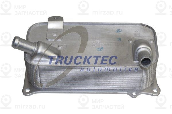 Радиатор масла двигателя TRUCKTEC AUTOMOTIVE 0718077